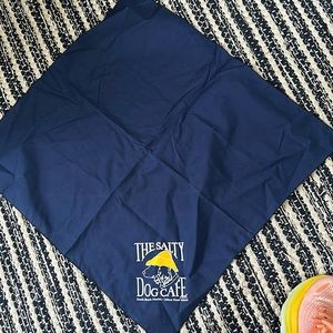Salty, dog café, South Beach, Marina on Hilton head, Island, dog bandanna, NWOT